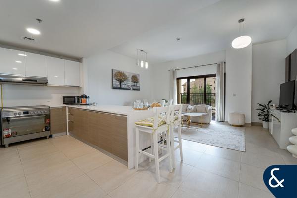 Vacant On Transfer | Viewable | Internal View